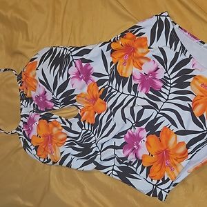 One piece bathing suit